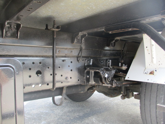 日野デュトロアルミバン小型（2t・3t）[写真12]