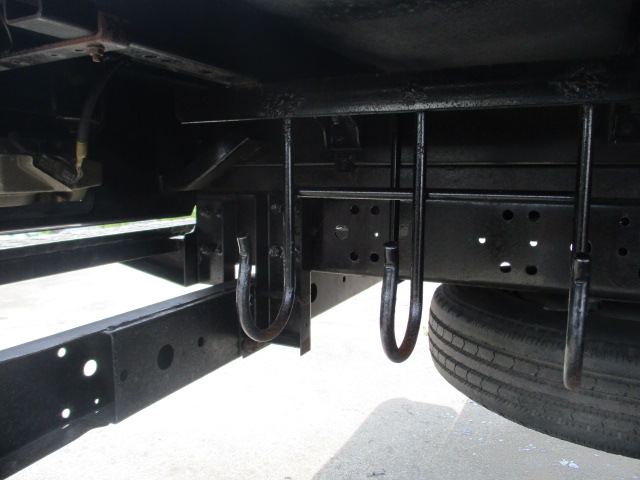 日野デュトロアルミバン小型（2t・3t）[写真15]