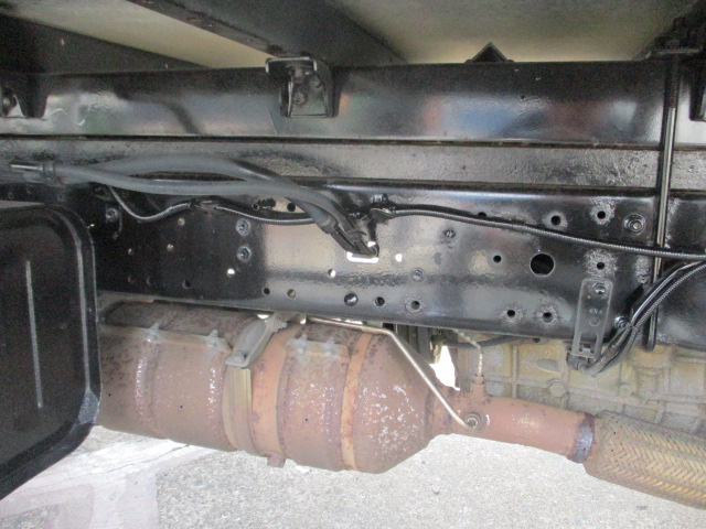 日野デュトロアルミバン小型（2t・3t）[写真17]