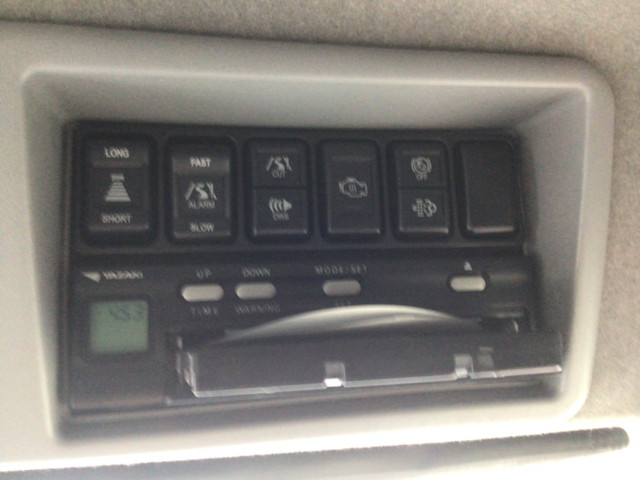 いすゞギガアルミウイング大型（10t）[写真29]