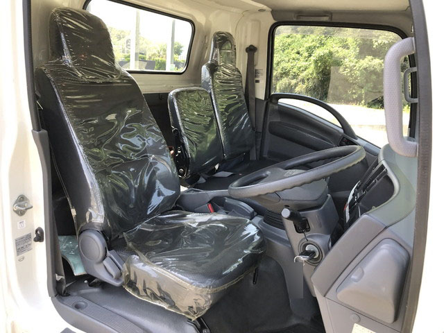 いすゞエルフ平ボディ小型（2t・3t）[写真23]