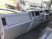 いすゞエルフ平ボディ小型（2t・3t）[写真24]