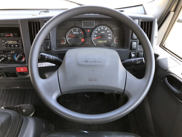 いすゞエルフ平ボディ小型（2t・3t）[写真27]