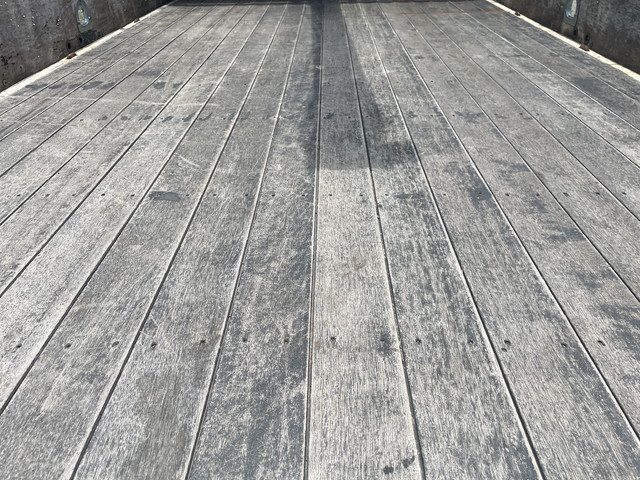 日野デュトロクレーン4段小型（2t・3t）[写真12]