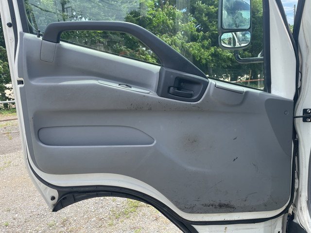 日野デュトロクレーン4段小型（2t・3t）[写真26]