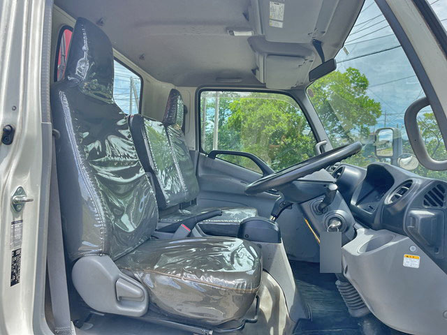 日野デュトロクレーン4段小型（2t・3t）[写真29]