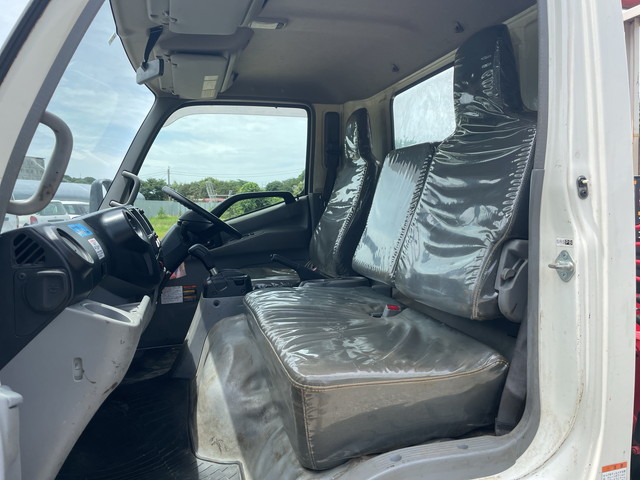 日野デュトロクレーン3段小型（2t・3t）[写真28]