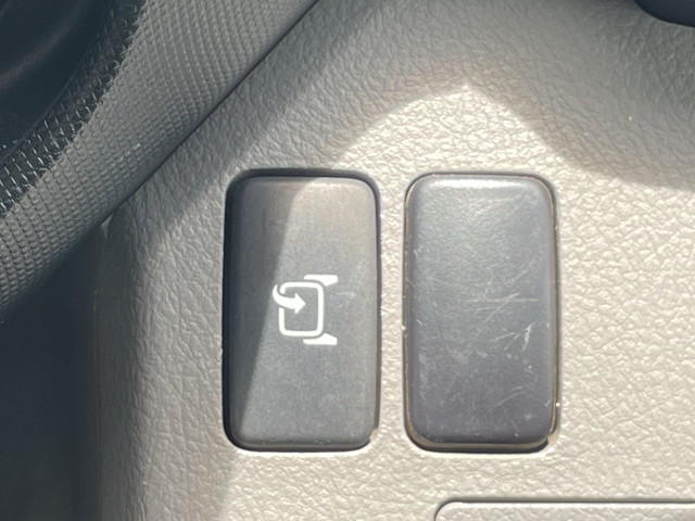 日野デュトロクレーン3段小型（2t・3t）[写真37]