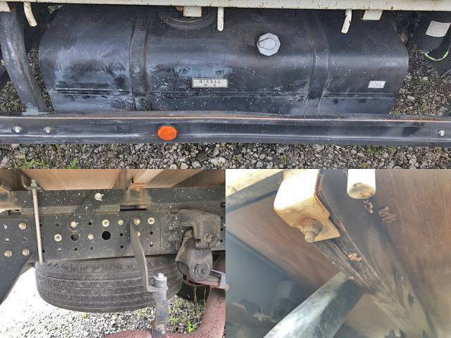 三菱ふそうキャンター平ボディ小型（2t・3t）[写真17]