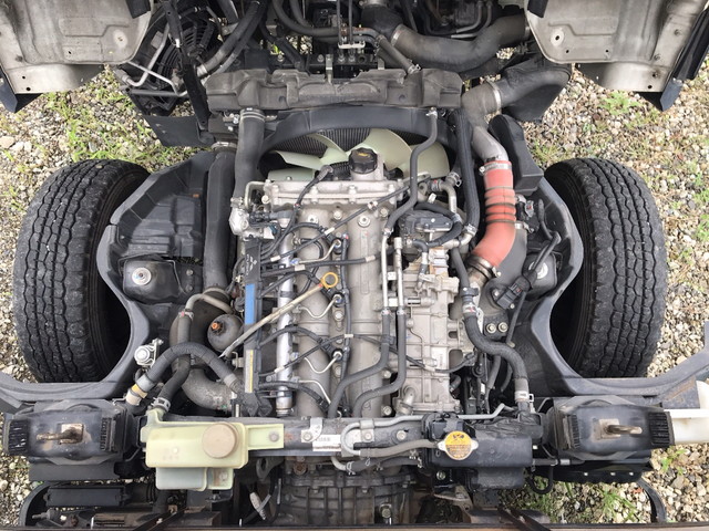 三菱ふそうキャンター平ボディ小型（2t・3t）[写真19]