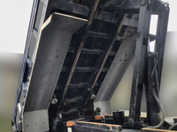 日野プロフィアダンプ大型（10t）[写真10]