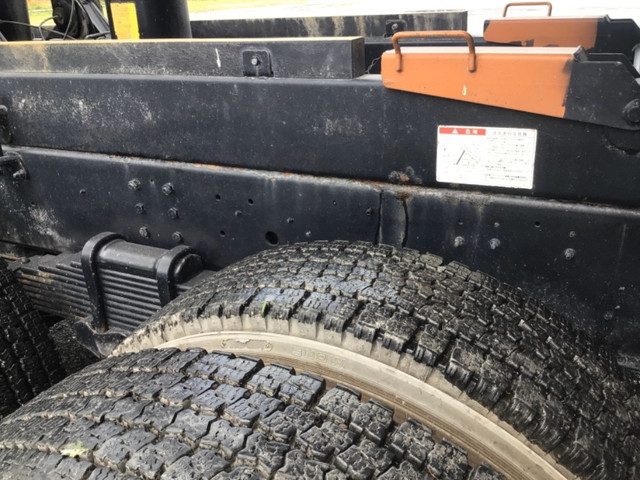 日野プロフィアダンプ大型（10t）[写真17]