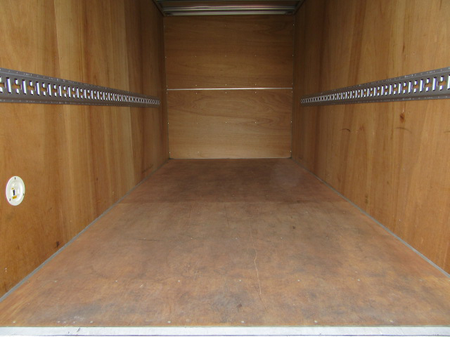 マツダタイタンアルミバン小型（2t・3t）[写真10]