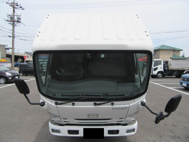 マツダタイタンアルミバン小型（2t・3t）[写真05]