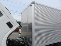 マツダタイタンアルミバン小型（2t・3t）[写真06]