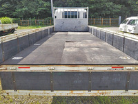 いすゞフォワード平ボディ中型（4t）[写真10]