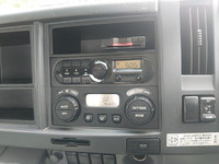 いすゞフォワード平ボディ中型（4t）[写真31]