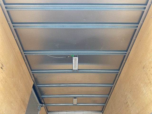 日野デュトロアルミバン小型（2t・3t）[写真11]