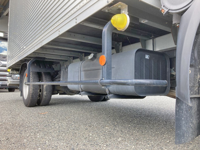 日野デュトロアルミバン小型（2t・3t）[写真20]