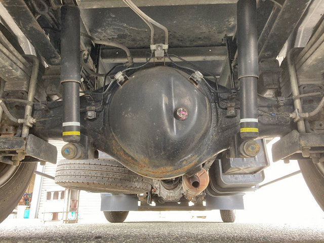 日野デュトロアルミバン小型（2t・3t）[写真24]