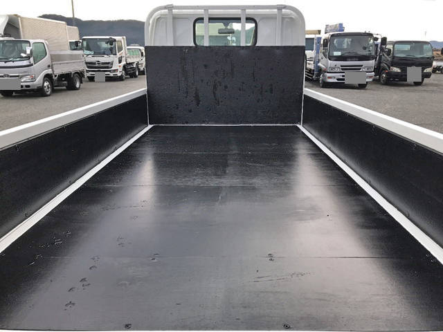 日野デュトロ平ボディ小型（2t・3t）[写真14]