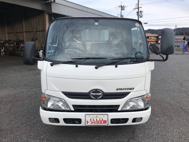 日野デュトロ平ボディ小型（2t・3t）[写真09]