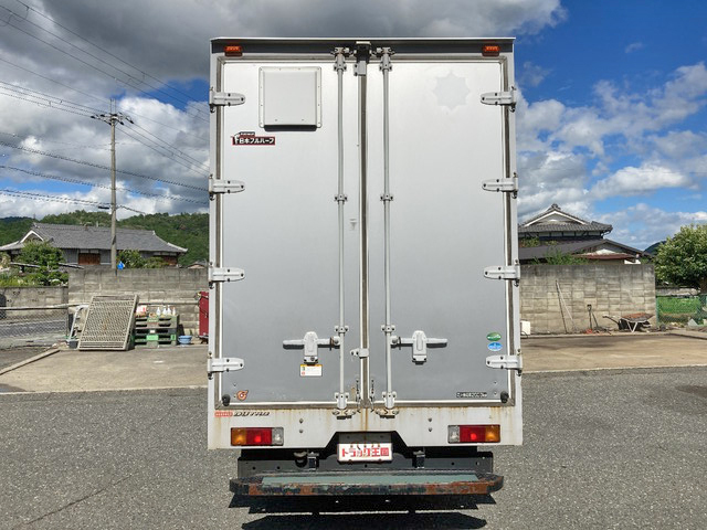 日野デュトロアルミバン小型（2t・3t）[写真10]