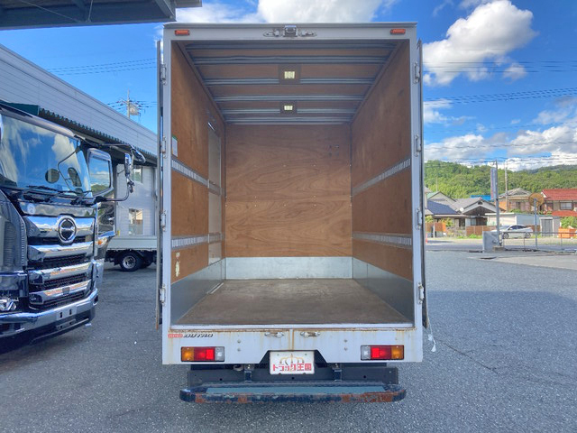 日野デュトロアルミバン小型（2t・3t）[写真11]