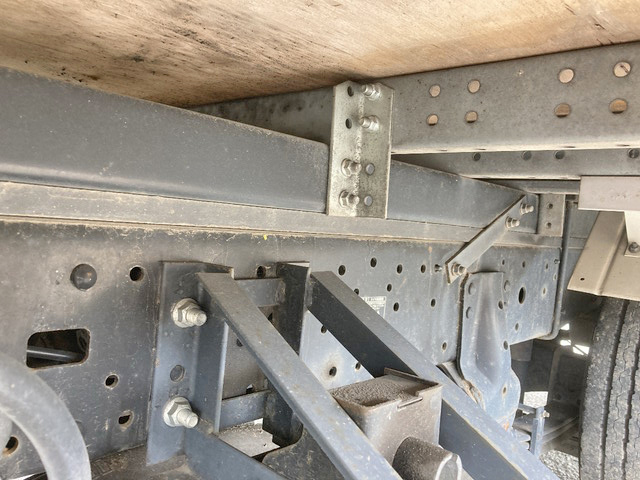 日野デュトロアルミバン小型（2t・3t）[写真23]