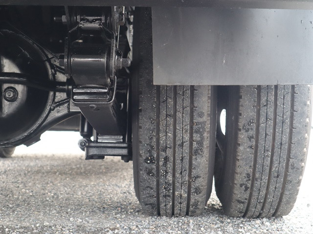 日野デュトロパッカー車（塵芥車）小型（2t・3t）[写真25]