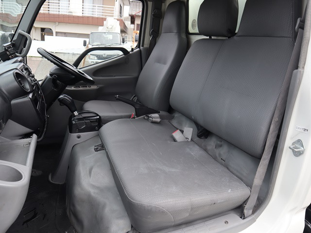 日野デュトロパッカー車（塵芥車）小型（2t・3t）[写真29]