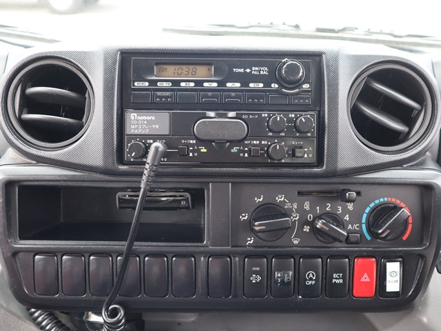 日野デュトロパッカー車（塵芥車）小型（2t・3t）[写真33]