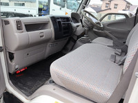 トヨタトヨエース平ボディ小型（2t・3t）[写真24]