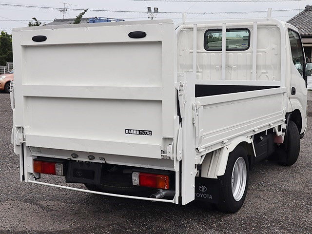 トヨタトヨエース平ボディ小型（2t・3t）[写真04]