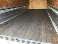 UDトラックスコンドルアルミウイング中型（4t）[写真15]