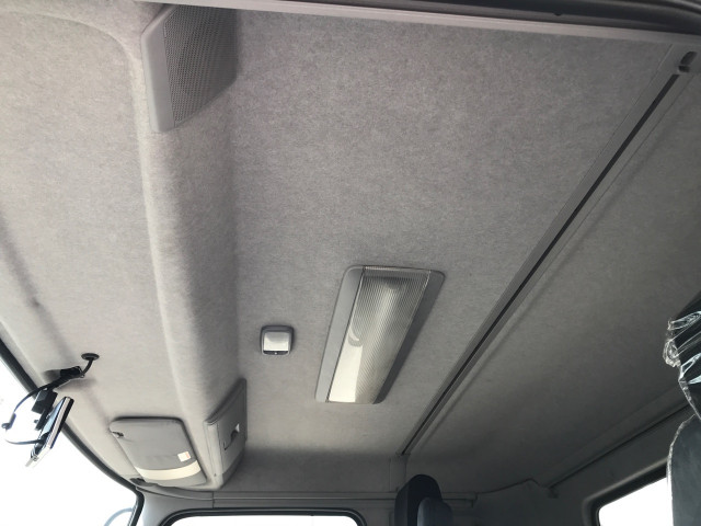 UDトラックスコンドルアルミウイング中型（4t）[写真18]