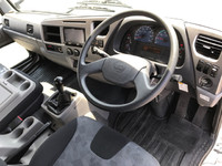 UDトラックスコンドルアルミウイング中型（4t）[写真21]