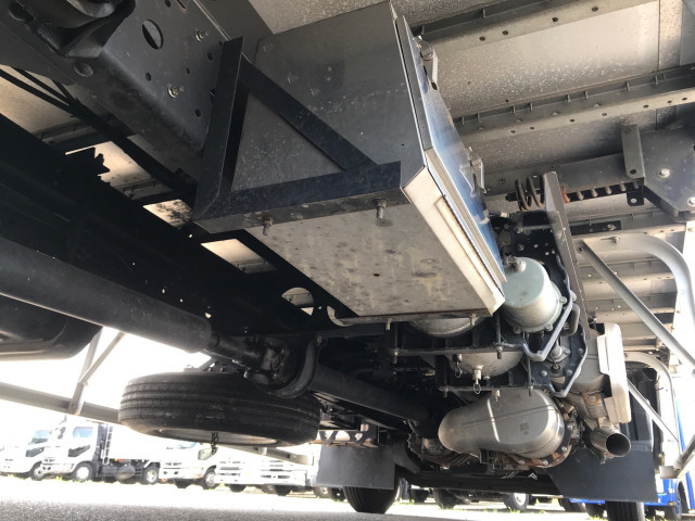 UDトラックスコンドルアルミウイング中型（4t）[写真29]