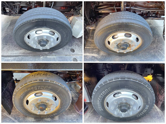 いすゞギガセルフローダー大型（10t）[写真18]