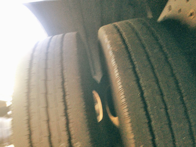 三菱ふそうキャンター平ボディ小型（2t・3t）[写真11]