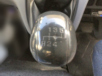 三菱ふそうキャンター平ボディ小型（2t・3t）[写真20]