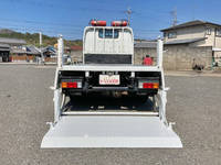 三菱ふそうキャンター平ボディ小型（2t・3t）[写真09]