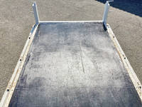 三菱ふそうキャンター平ボディ小型（2t・3t）[写真10]