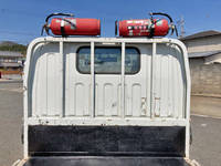 三菱ふそうキャンター平ボディ小型（2t・3t）[写真11]