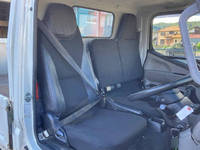 三菱ふそうキャンター平ボディ小型（2t・3t）[写真31]