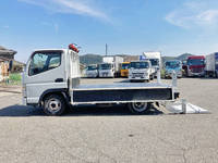 三菱ふそうキャンター平ボディ小型（2t・3t）[写真05]