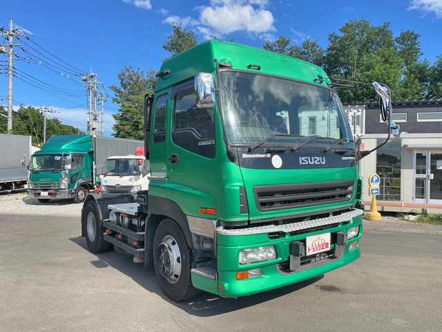 いすゞギガトレーラーヘッド（トラクターヘッド）大型（10t）[写真02]