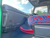 いすゞギガトレーラーヘッド（トラクターヘッド）大型（10t）[写真27]