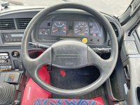 いすゞギガトレーラーヘッド（トラクターヘッド）大型（10t）[写真32]