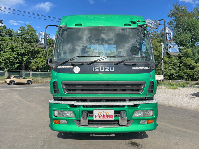 いすゞギガトレーラーヘッド（トラクターヘッド）大型（10t）[写真06]